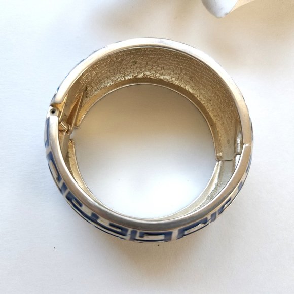 Givenchy Bracelet Blue Gold/Silver Vintage Hinged Wide Cuff 4G Retro - Picture 6 of 7